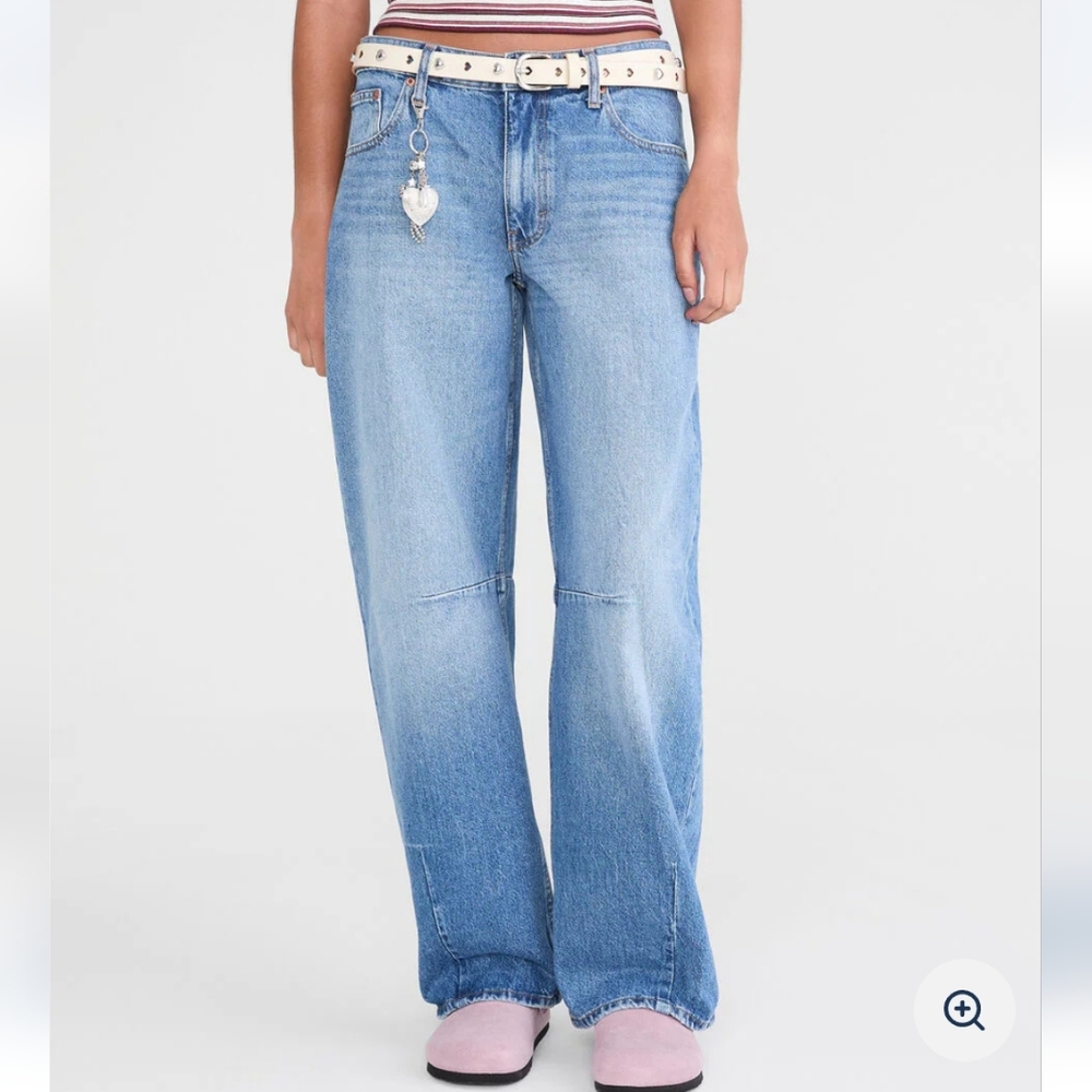 Aero Baggy Barrel Jeans Size 6 New With Tags Retail $79*